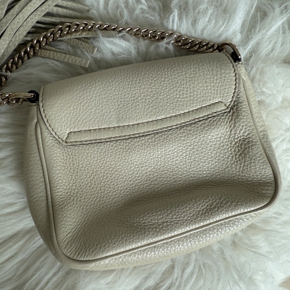 GUCCI SMALL SOHO FLAP BAG, WHITE - Picture 11 of 16